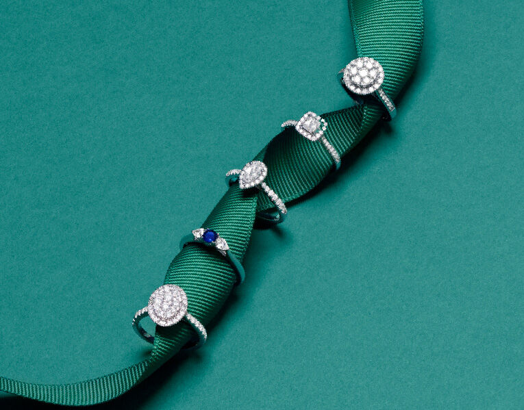 Nearest jewelry outlet
