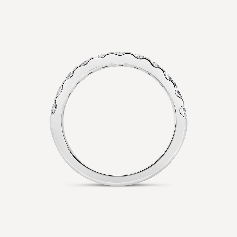 Platinum 3mm 0.70ct Round Diamond Triangle Claw Wedding Ring image number 3