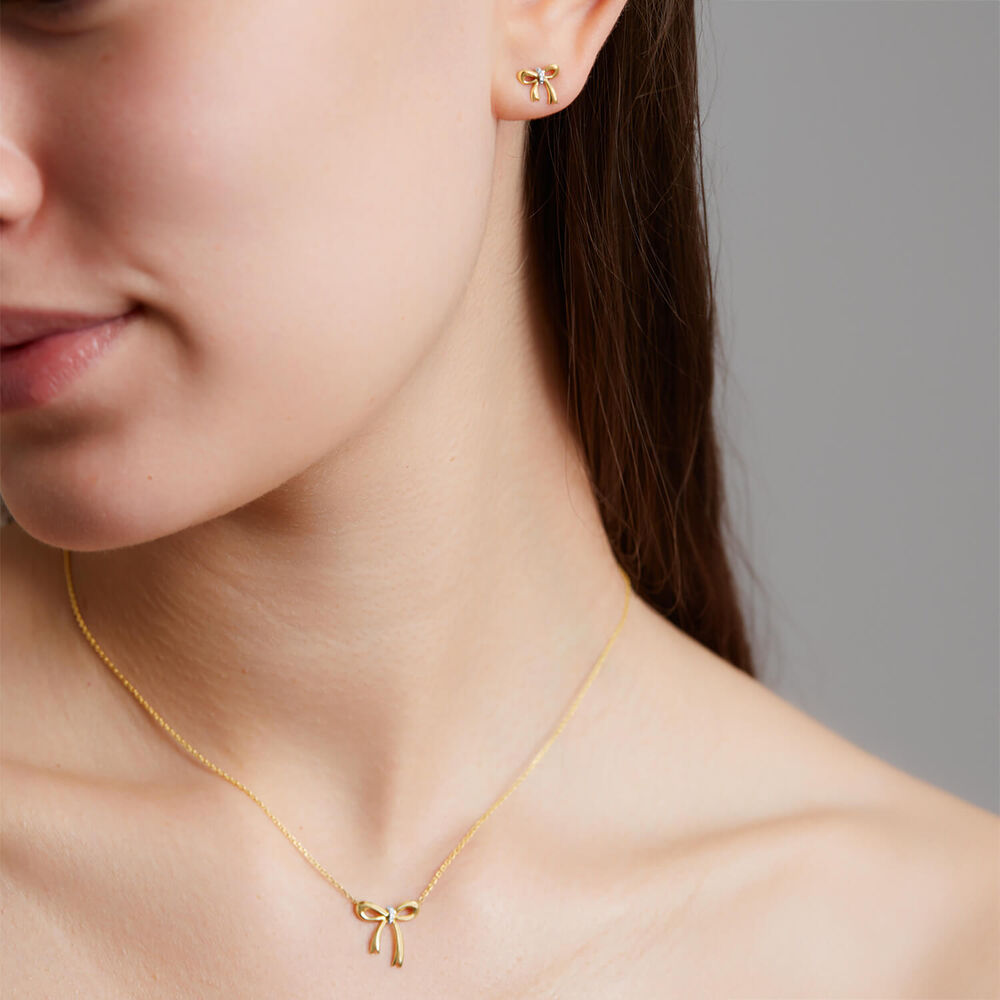 9ct Yellow Gold Diamond Bow Necklet & Stud Earring Set image number 9