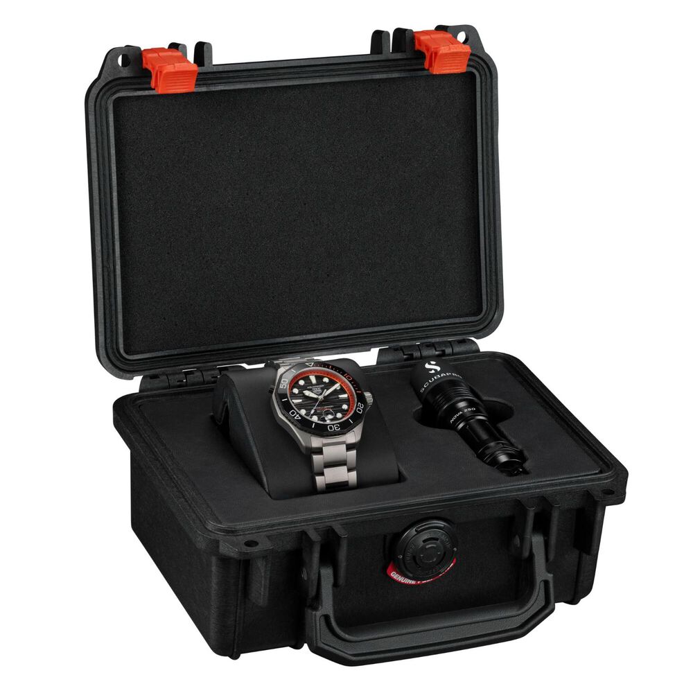 TAG Heuer Aquaracer Professional 500 Date 42mm Orange Details Titanium Bracelet Watch