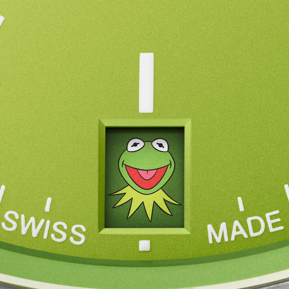 Oris ProPilot X Kermit Edition 39mm Green Dial Titanium Bracelet Watch image number 4