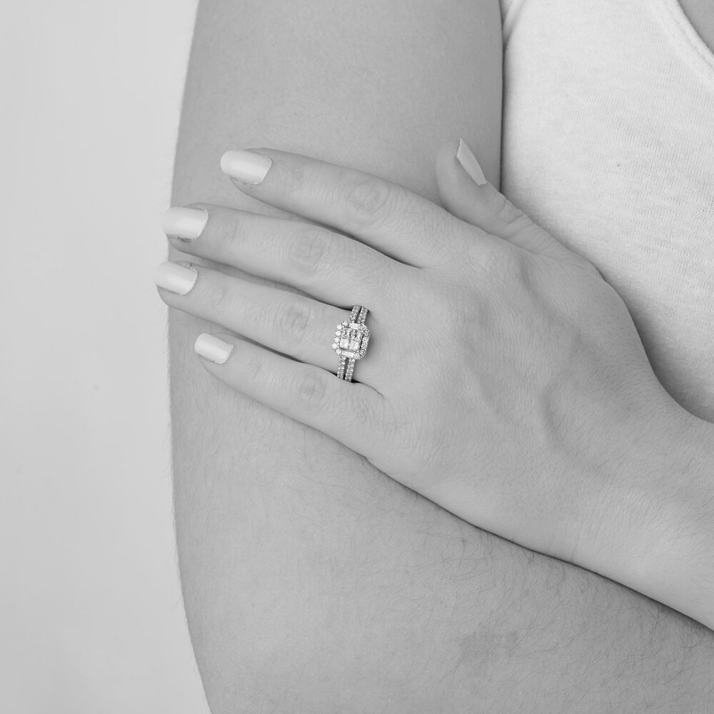 18ct White Gold Engagement Ring image number 5
