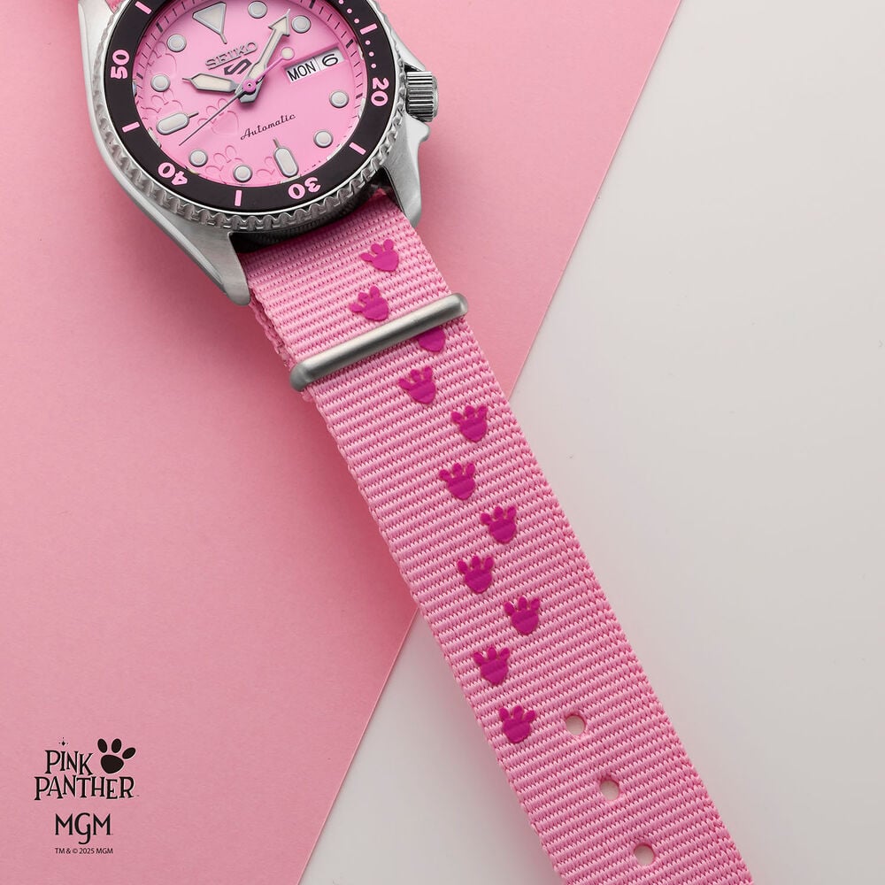 Seiko 5 Sports x Pink Panther Limited Edition 38mm Pink Dial Steel Bracelet Watch image number 8