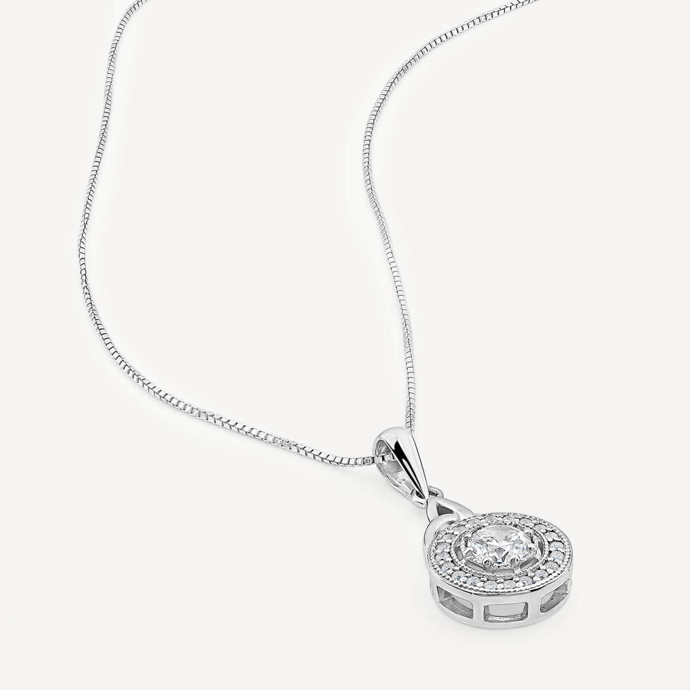 Silver Cluster Cubic Zirconia Trinity Knot Round Pendant image number 3