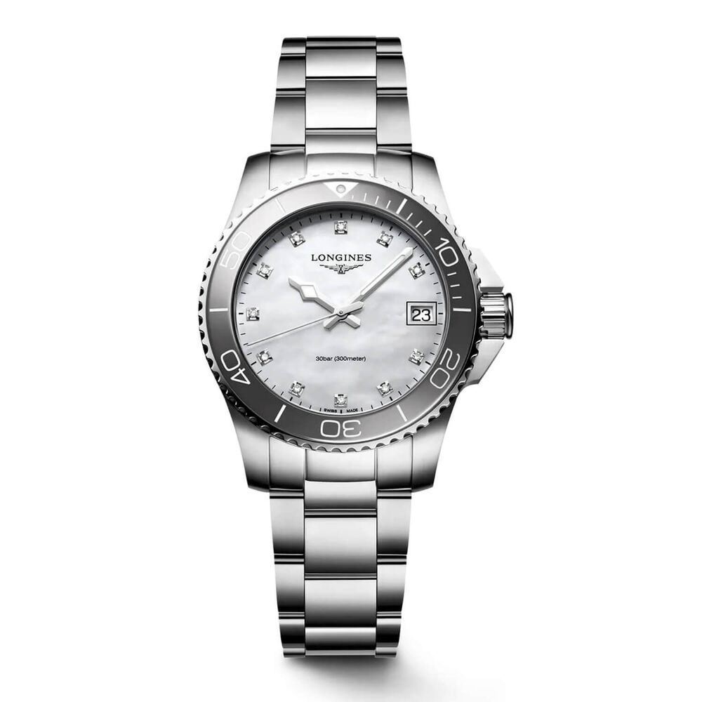 Longines Diving Hydroconquest Ladies 32mm Pearlised Dial Steel & Ceramic Case Watch