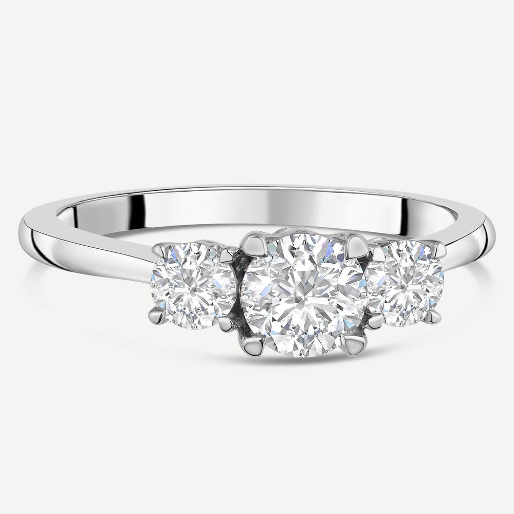 Platinum Three Stone 1 Carat Graduated Diamond Ring image number 2