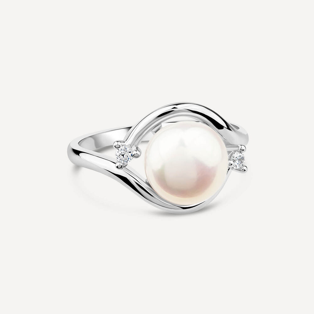 9ct White Gold Freshwater Pearl Cubic Zirconia Sides Ring image number 2