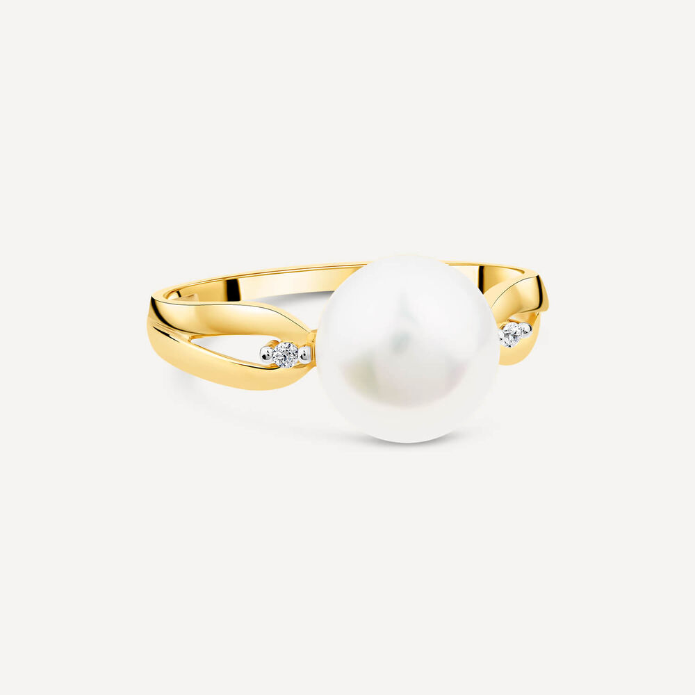 9ct Yellow Gold Freshwater Pearl & 0.015ct Diamond Open Shoulders Ring