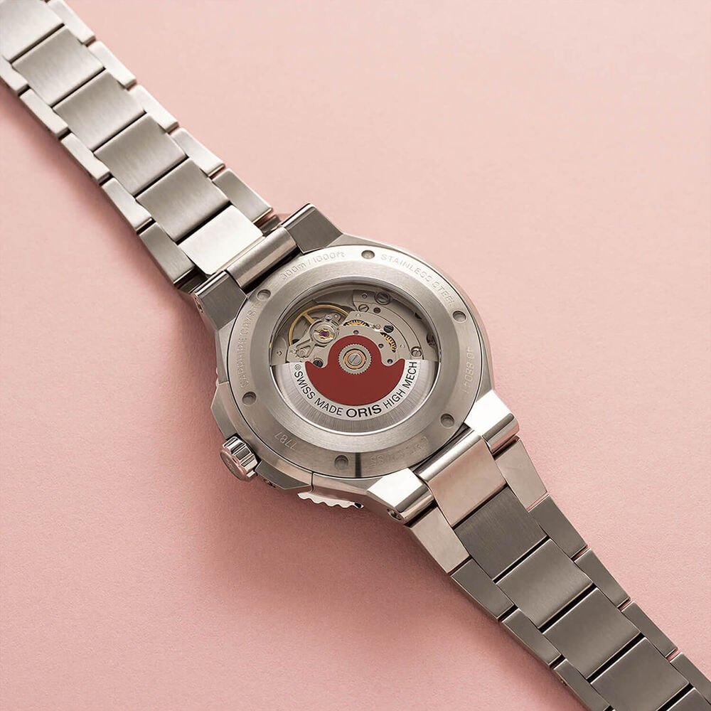 Oris Aquis Date Upcycle 41.5mm Multi Colour Dial Stainless Steel Bracelet Watch image number 3