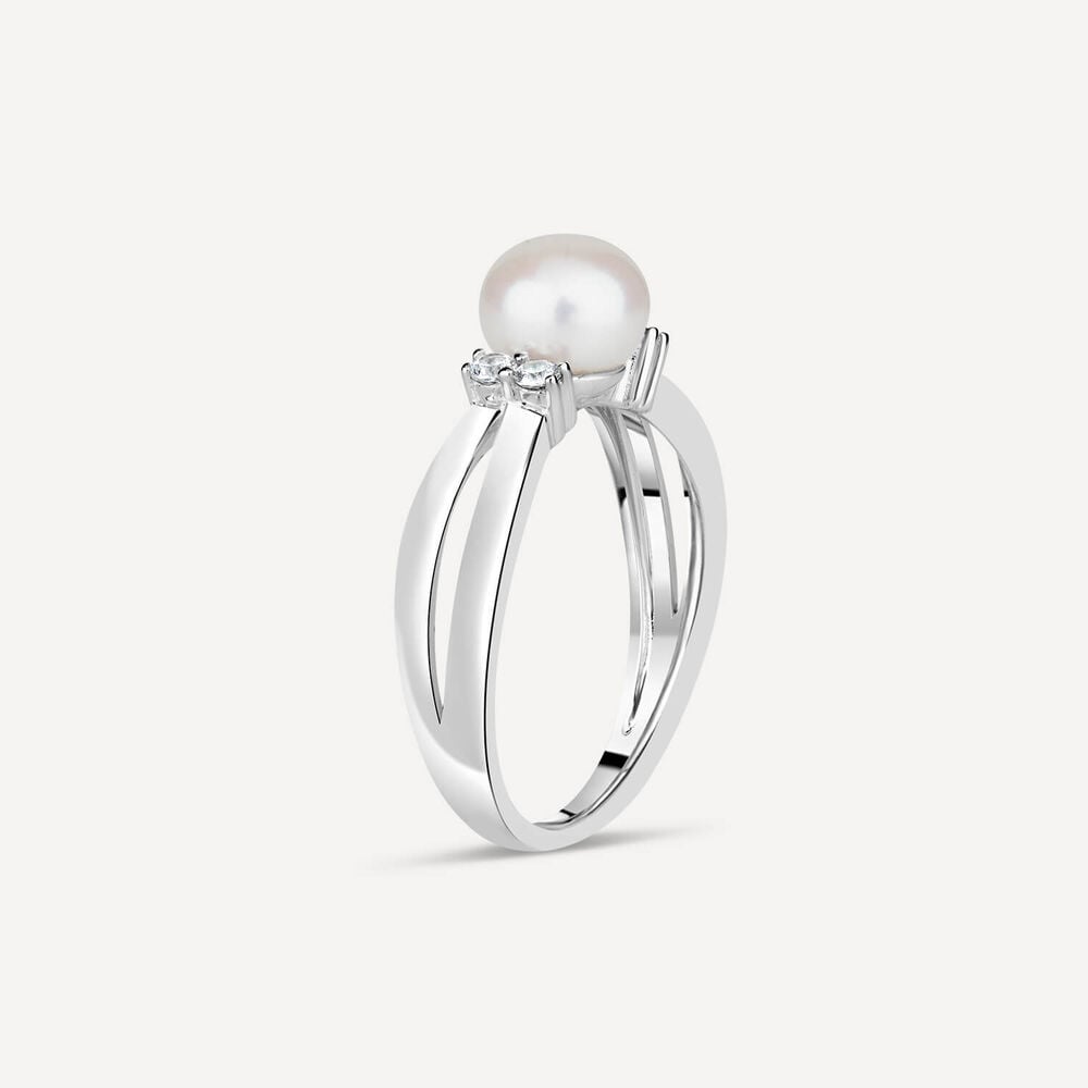 Sterling Silver Pearl and Cubic Zirconia Split Shoulder Ring image number 3