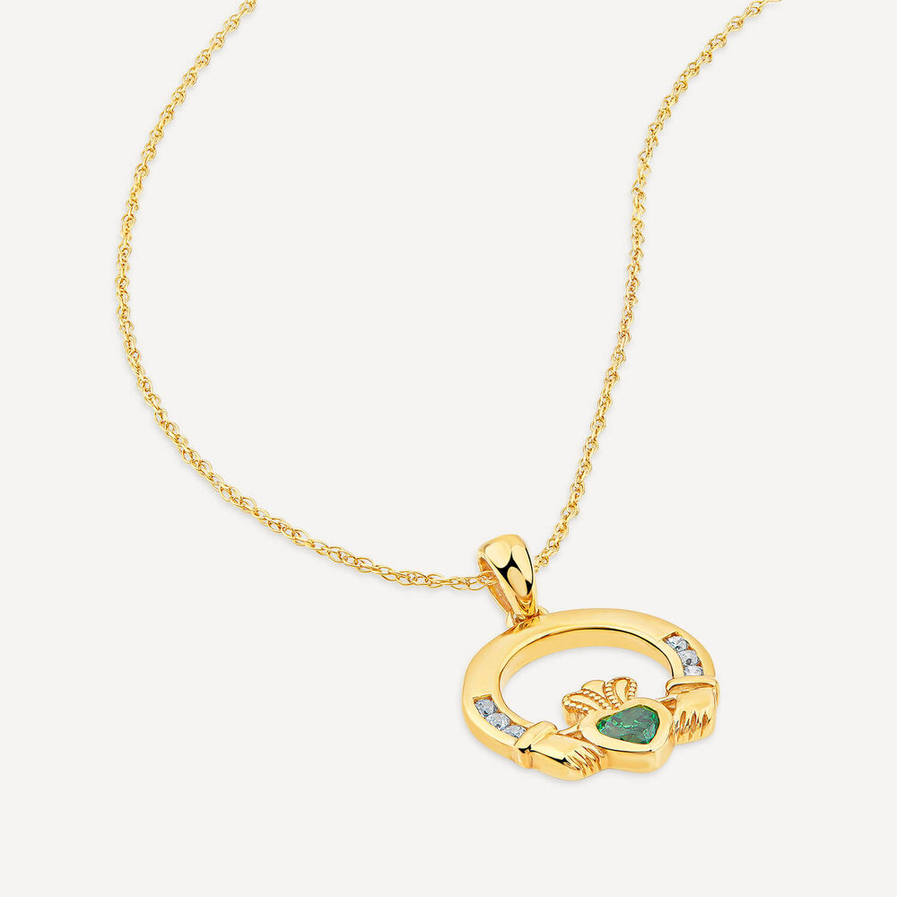 9ct Yellow Gold Green Cubic Zirconia Heart Claddagh Pendant image number 3