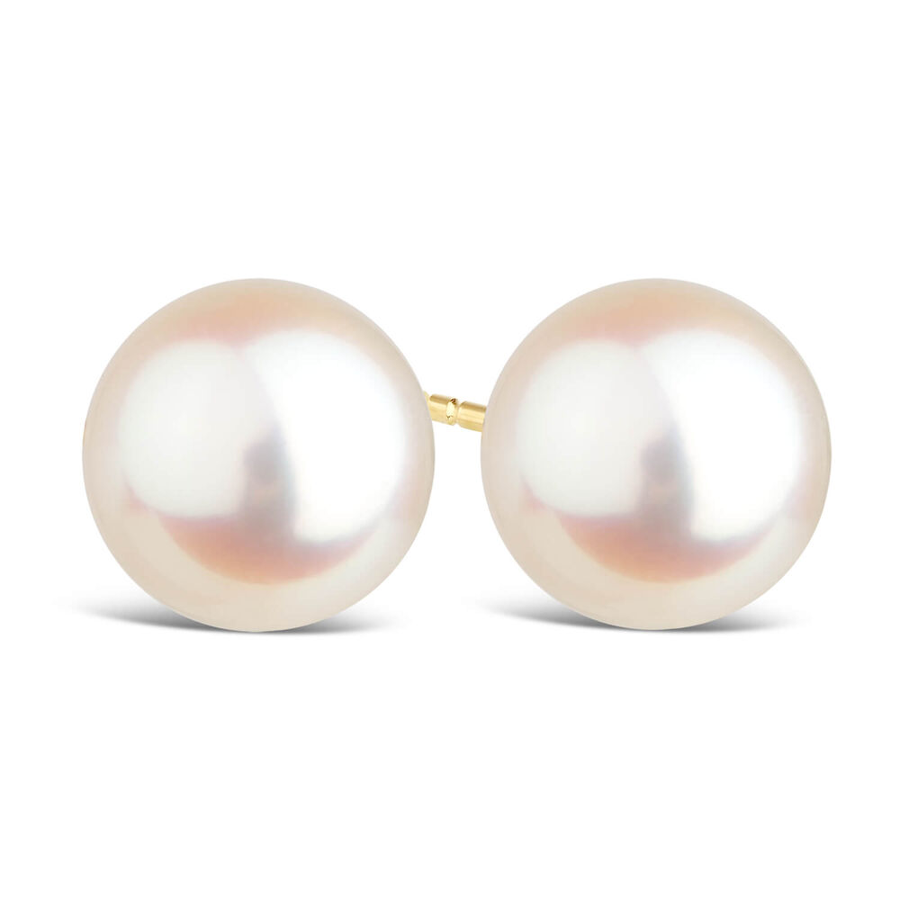 18ct gold 7.5-8mm Akoya cultured pearl stud earrings image number 1