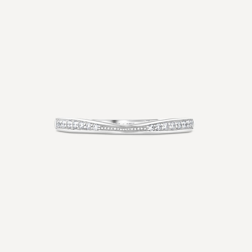 18ct White Gold Northern Star 0.18ct Shaped Wedding Ring image number 1