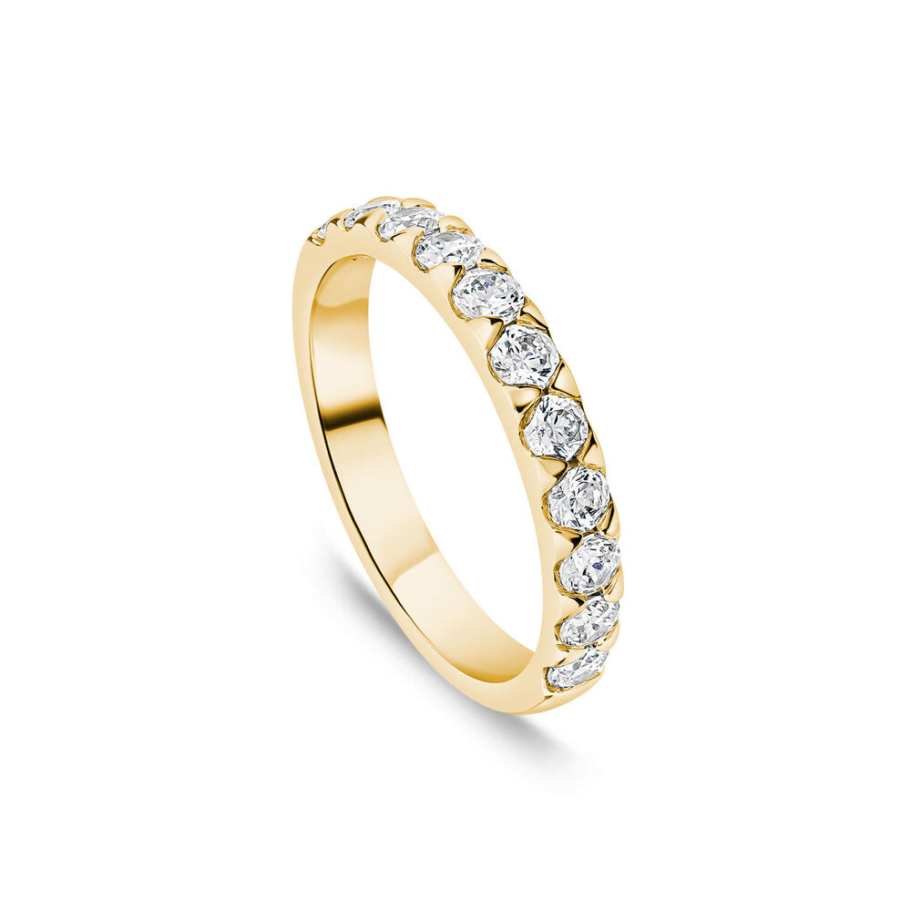 9ct Yellow Gold 3mm 0.70ct Diamond Triangle Claw Wedding Ring