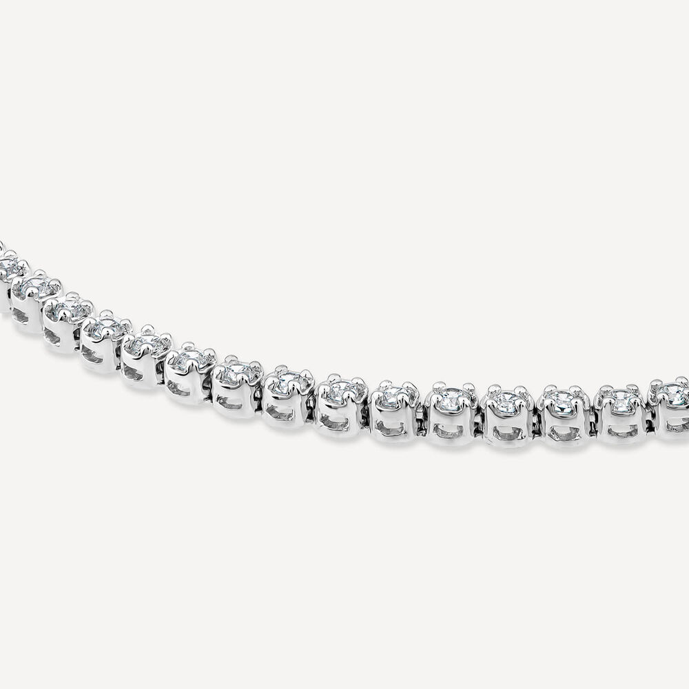 9ct White Gold 1.00ct Diamond Tennis Bracelet image number 2