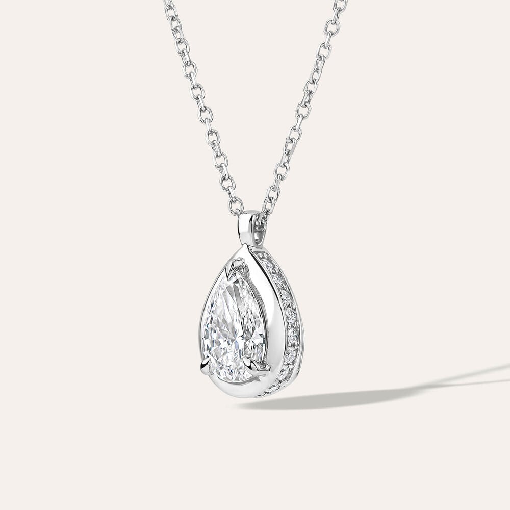 Born Orbit 9ct White Gold Lab Grown 0.82ct Oval Diamond Pendant