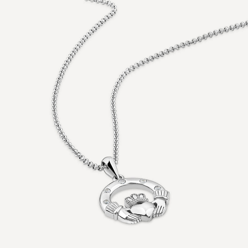 Silver Cubic Zirconia Claddagh Pendant image number 3