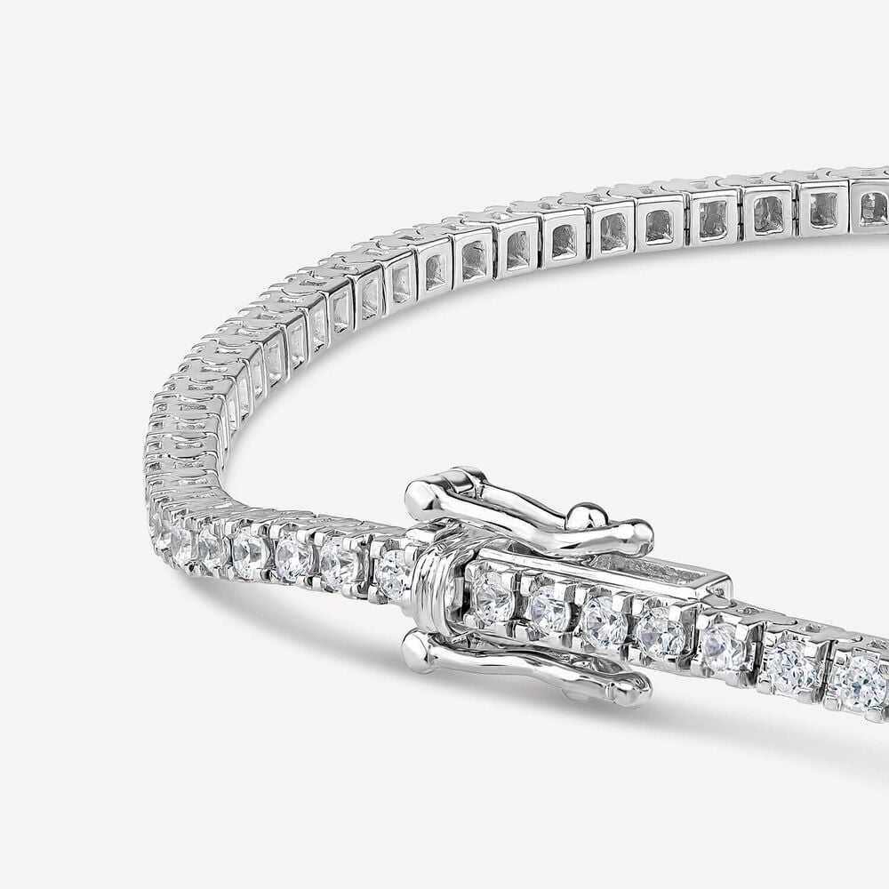 Born 9ct White Gold 2.00ct Lab Grown Diamond Tennis Bracelet image number 2
