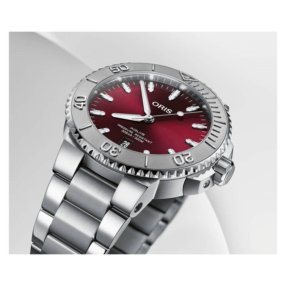 Oris Aquis Calibre 41.5MM Red Dial Steel Bracelet Watch image number 1