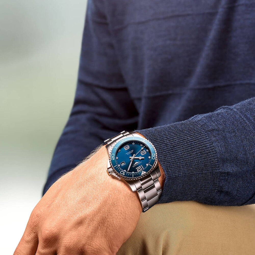 Longines Diving HydroConquest 41mm Automatic Blue Dial Bracelet Watch image number 2