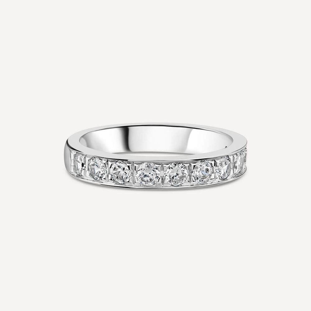 Platinum 3.5mm 0.67ct Diamond Pave Set Wedding Ring image number 2
