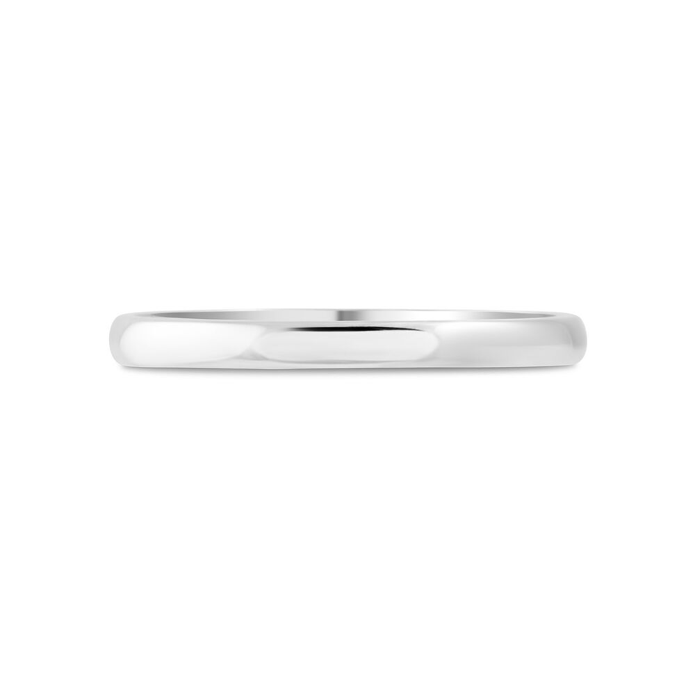 18ct White Gold Classic Ladies 2mm Court Wedding Ring image number 1