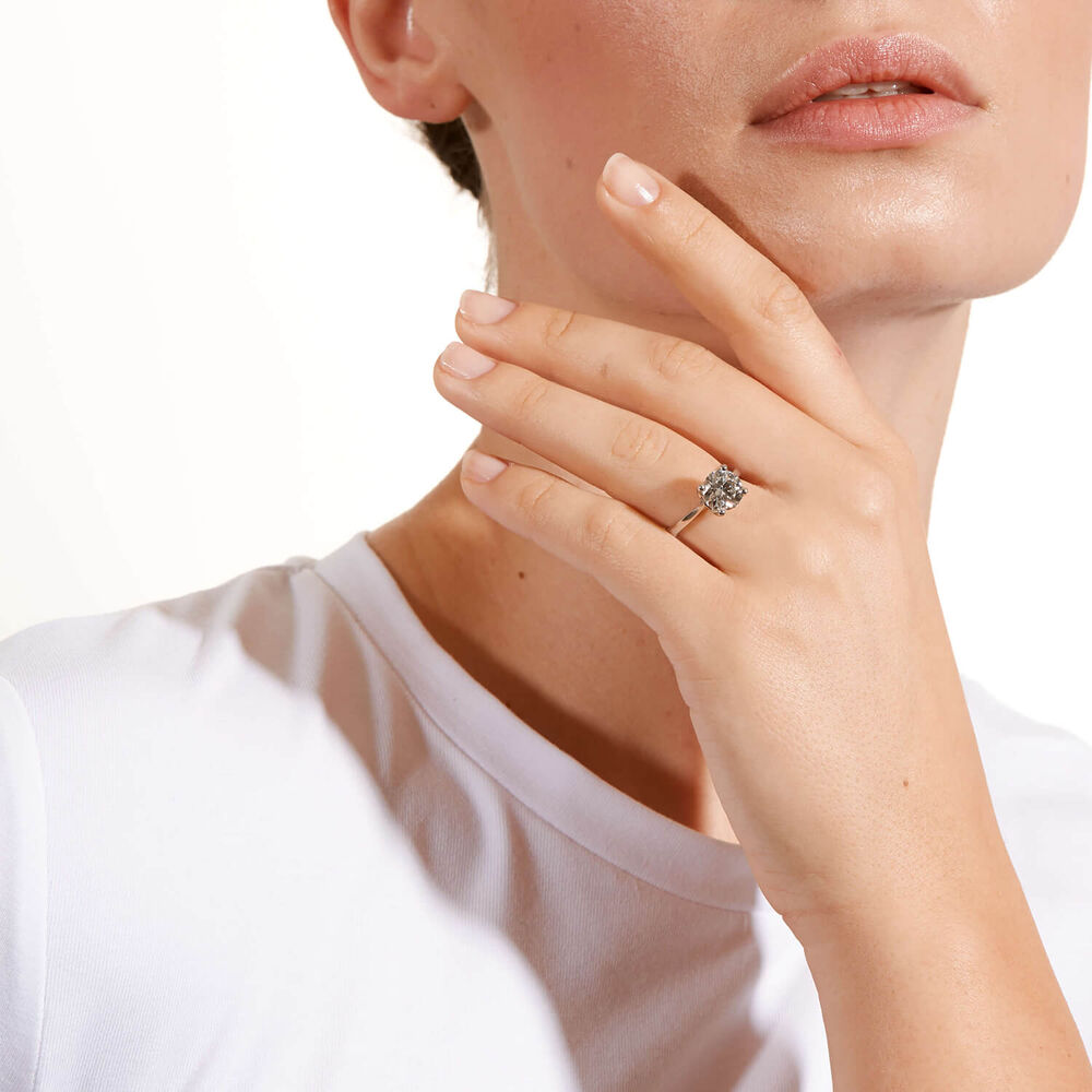 Born Platinum 2.20ct Lab Grown Round Brilliant Solitaire Diamond Ring image number 2