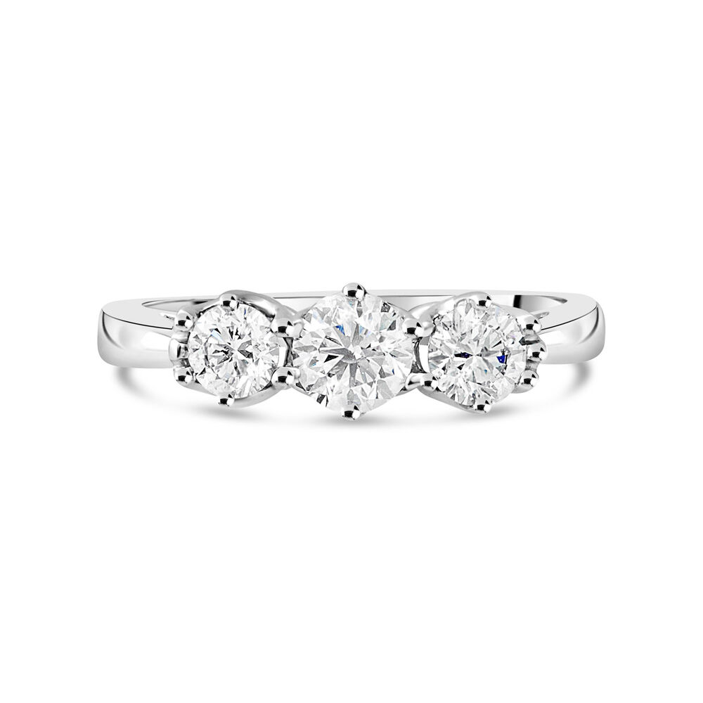 18ct White Gold 3 Stone Engagement Ring