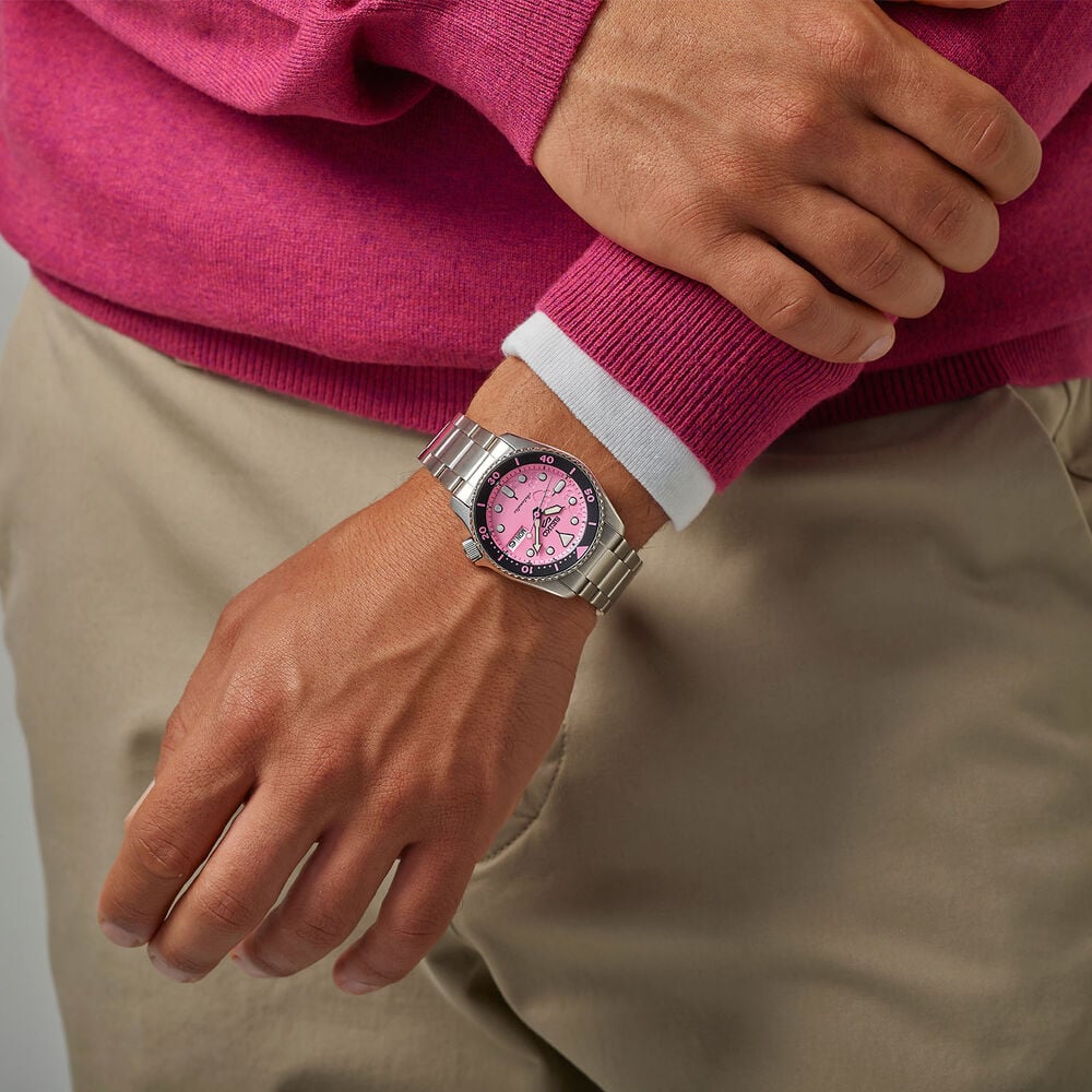 Seiko 5 Sports x Pink Panther Limited Edition 38mm Pink Dial Steel Bracelet Watch image number 11