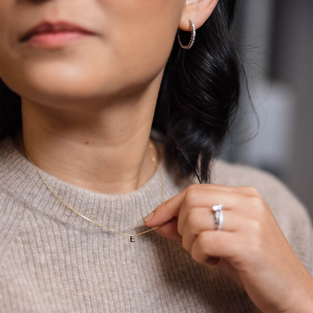 9 Carat Yellow Gold Petite Initial J Necklet