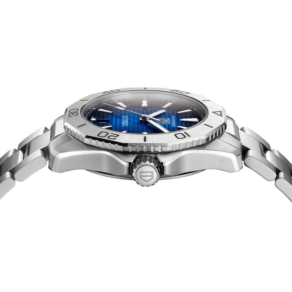 TAG Heuer Aquaracer Professional 200 Date 40mm Blue Smokey Dial Steel Bracelet Watch image number 3