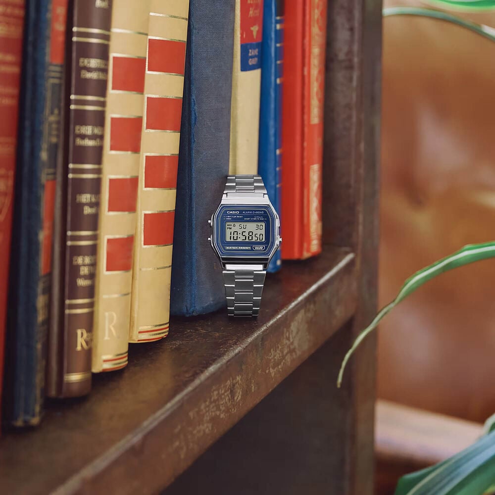 Casio Vintage 36.8x33.2mm Blue Digital Display Steel Bracelet Watch