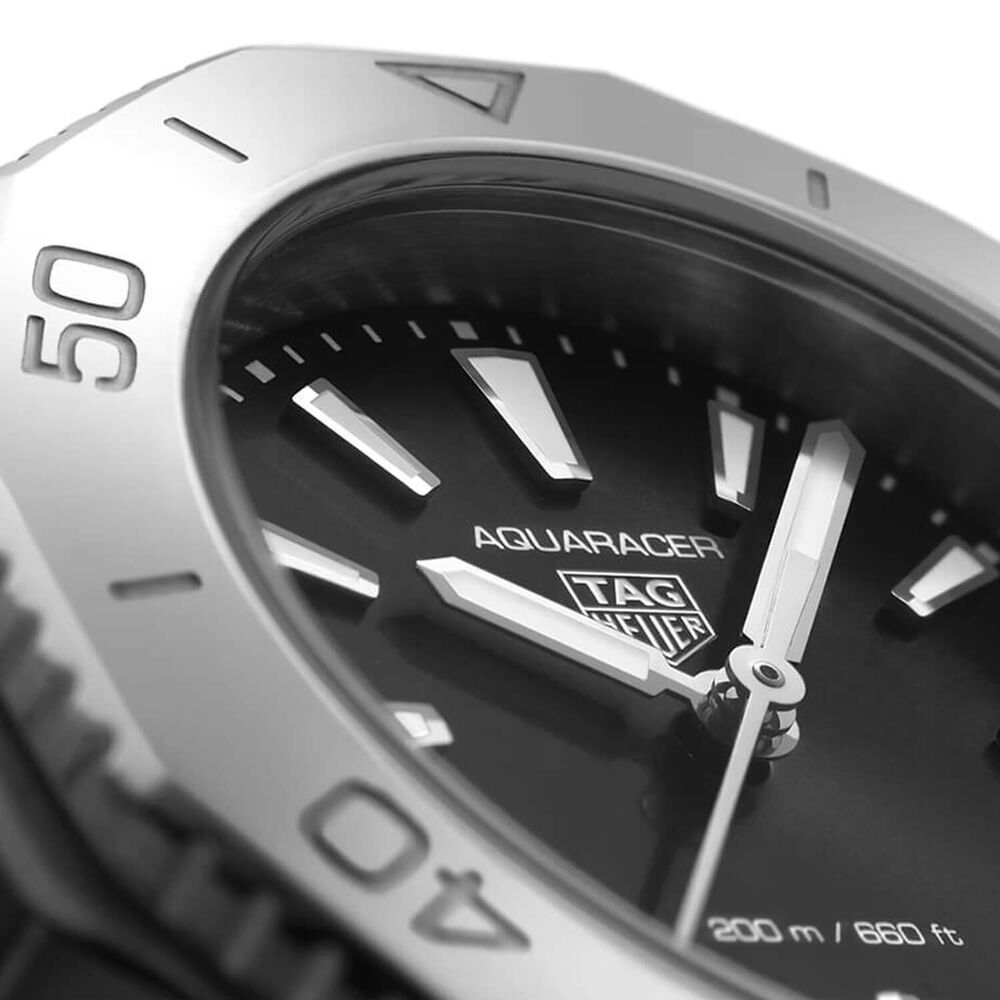 Pre-Owned TAG Heuer Aquaracer Professional 200 30mm Black Dial Stainless Steel Bracelet Watch image number 2