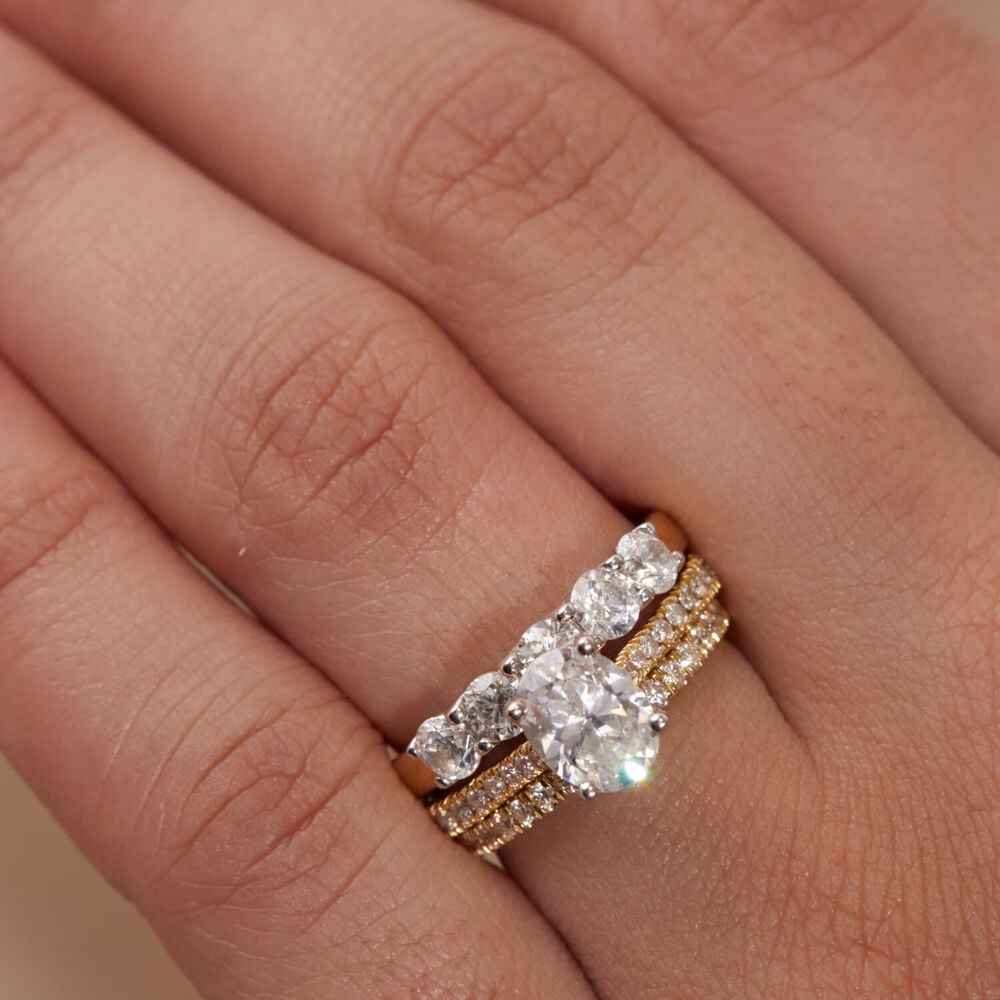 Born 18ct Yellow Gold Lab Grown 1.20ct Oval & Diamond Sides Ring image number 9