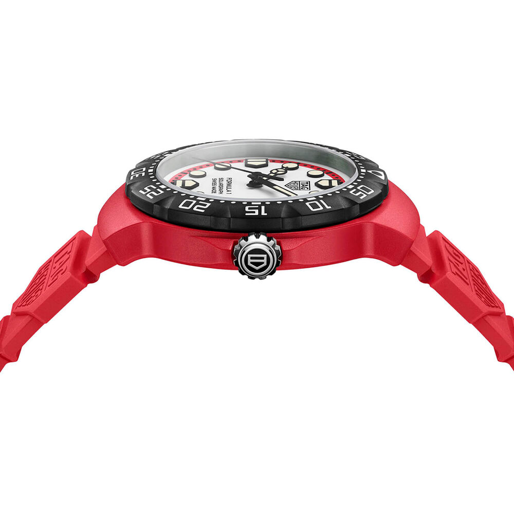 TAG Heuer Formula 1 Solargraph 38mm White Dial Black Bezel Red Rubber Strap Watch