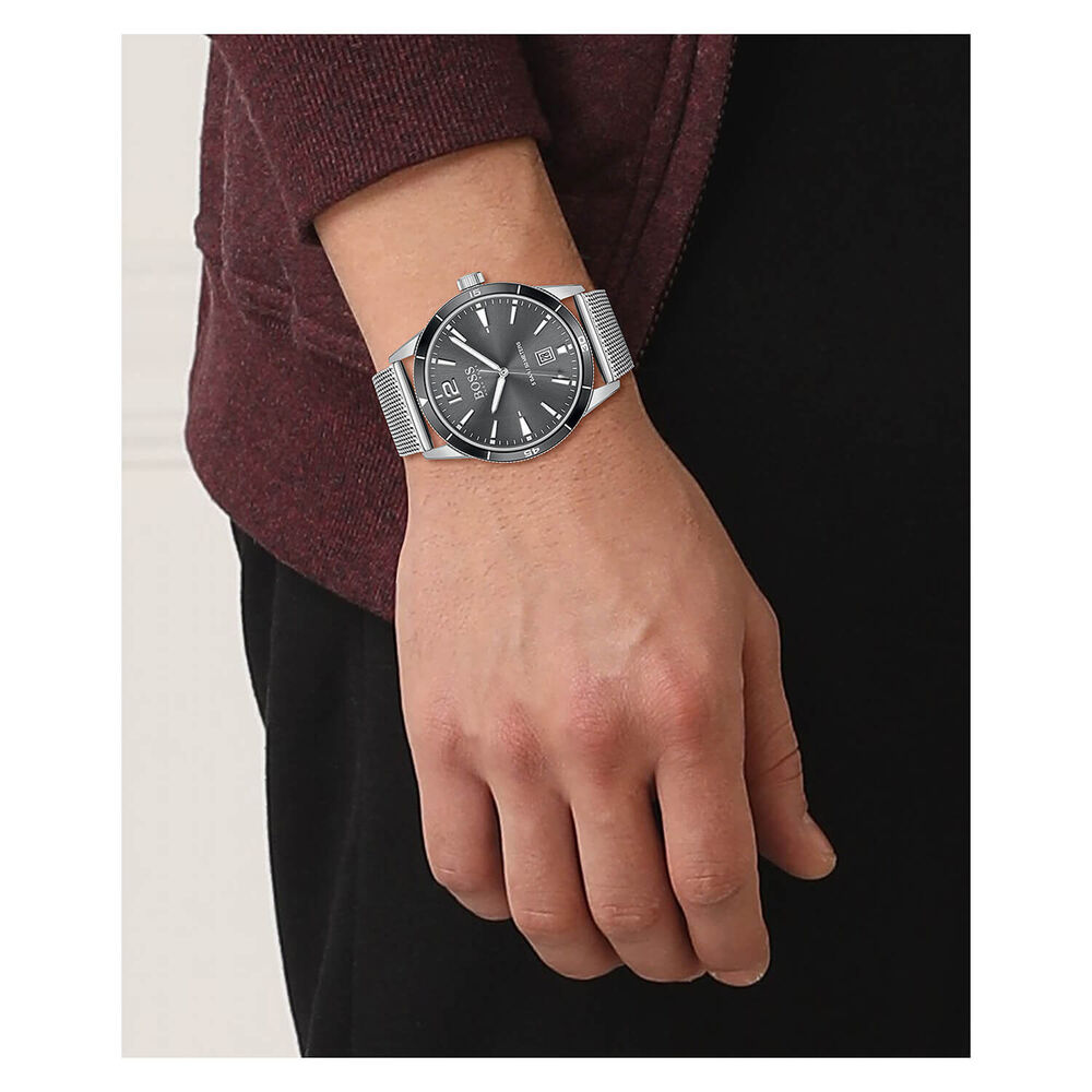 Hugo Boss Box Set Drifter Steel Mesh Bracelet Watch With Silver Cufflink Gift Set image number 4