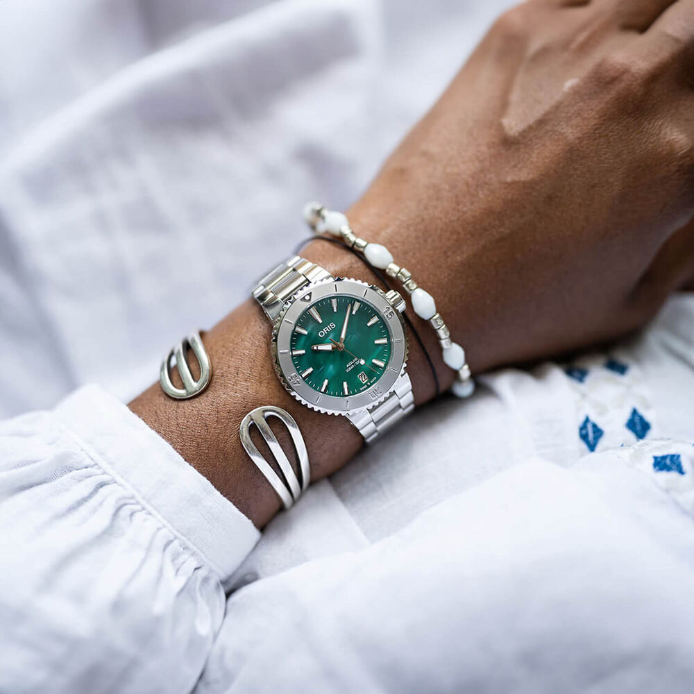 Oris x Bracenet Aquis 43.5mm Green Textured Dial Steel Case & Bracelet Watch