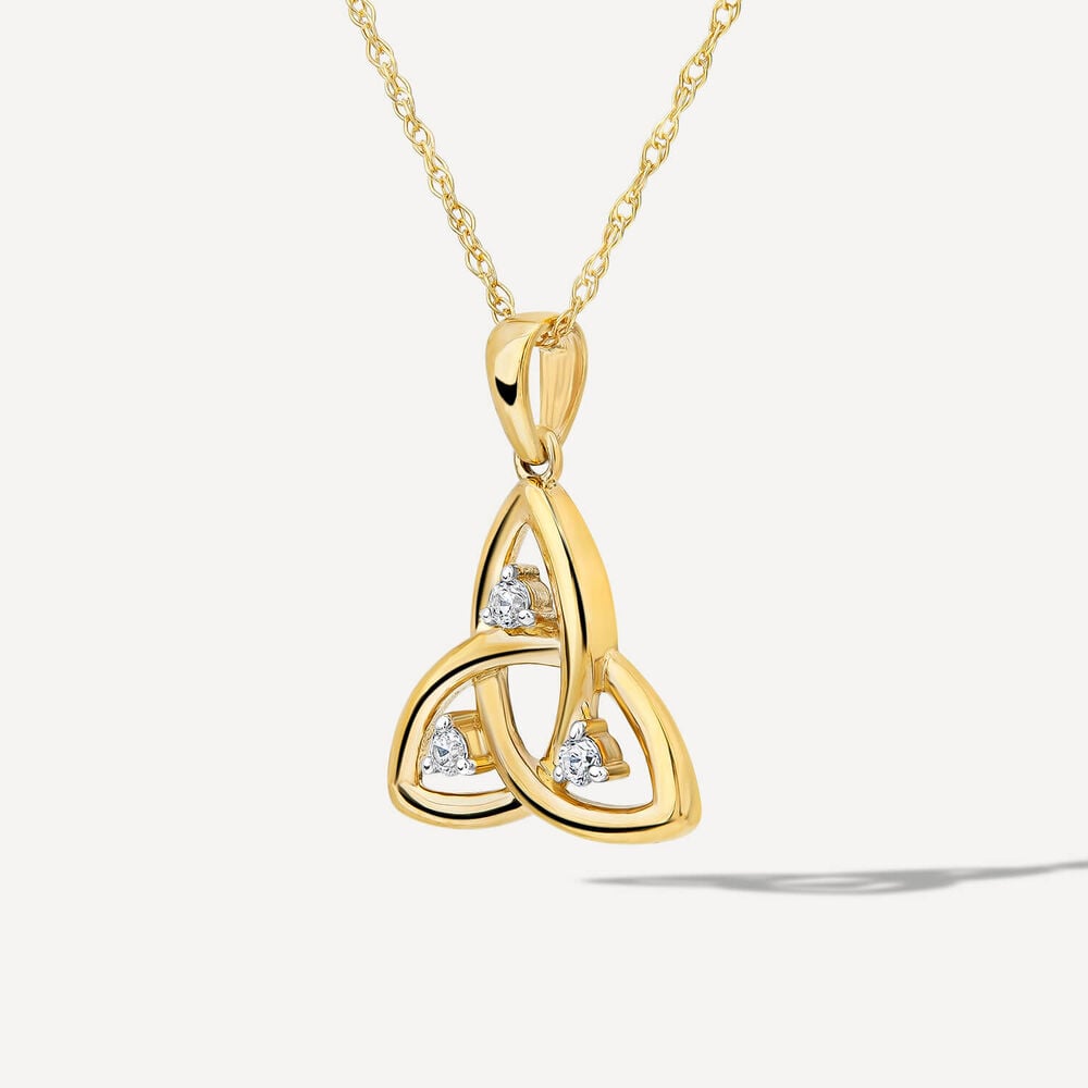 9ct Yellow Gold Cubic Zirconia Trinity Knot Pendant image number 1