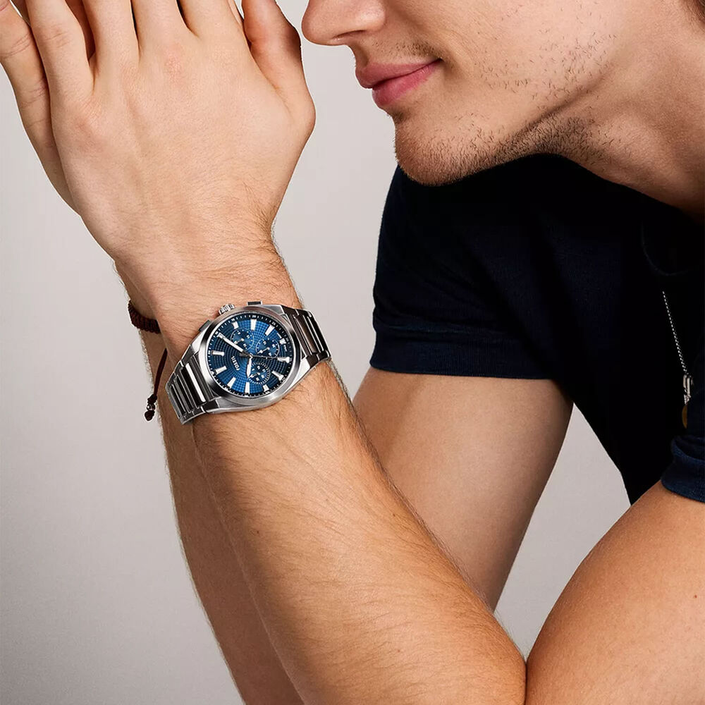 Fossil Everett Chronograph 44mm Blue Dial Stainless Steel Bracelet Watch image number 3