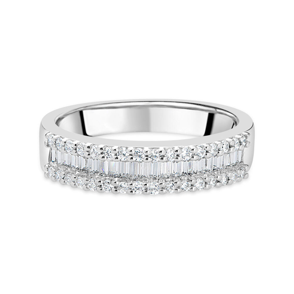 18ct White Gold .45 Carat Diamond Dip Centre Wedding Ring image number 4
