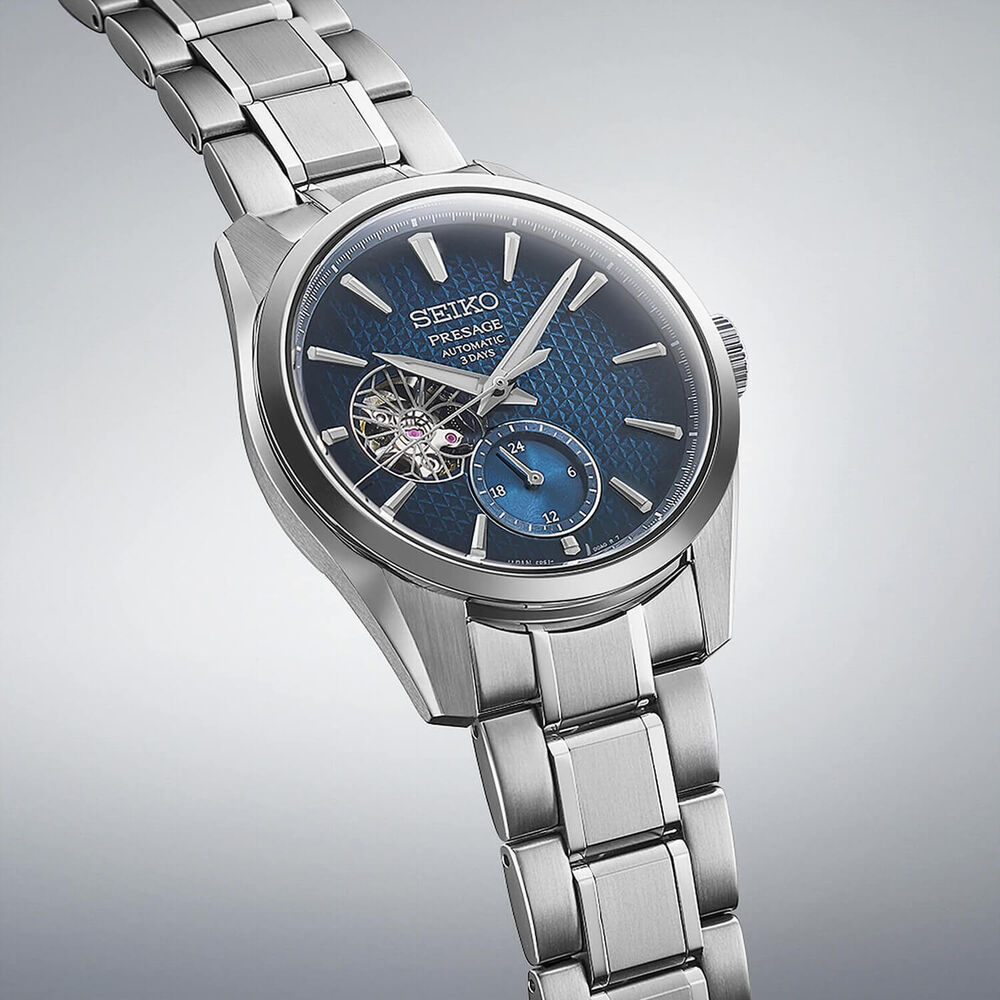 Seiko Presage Sharp Edges Series 40.2mm Blue Dial Steel Bracelet Watch image number 3