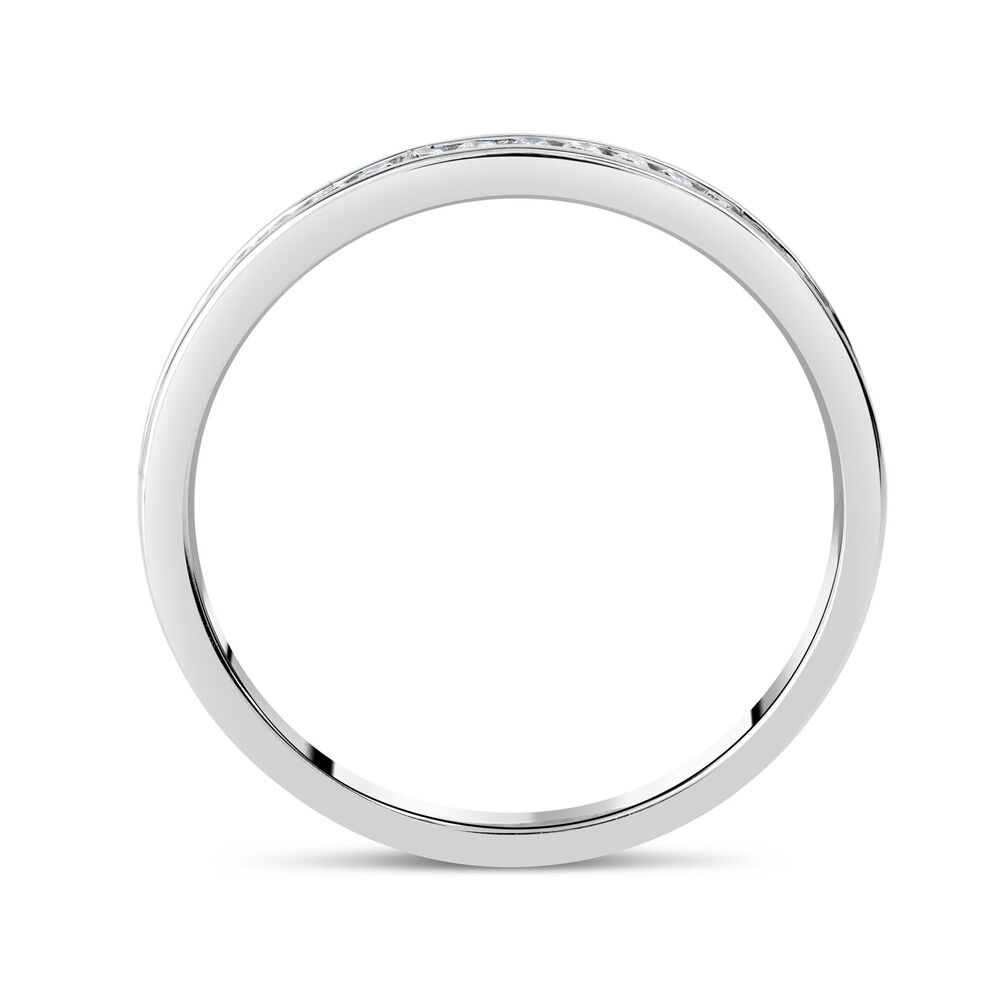 18ct White Gold 0.25ct Diamond 2mm Wedding Ring image number 2