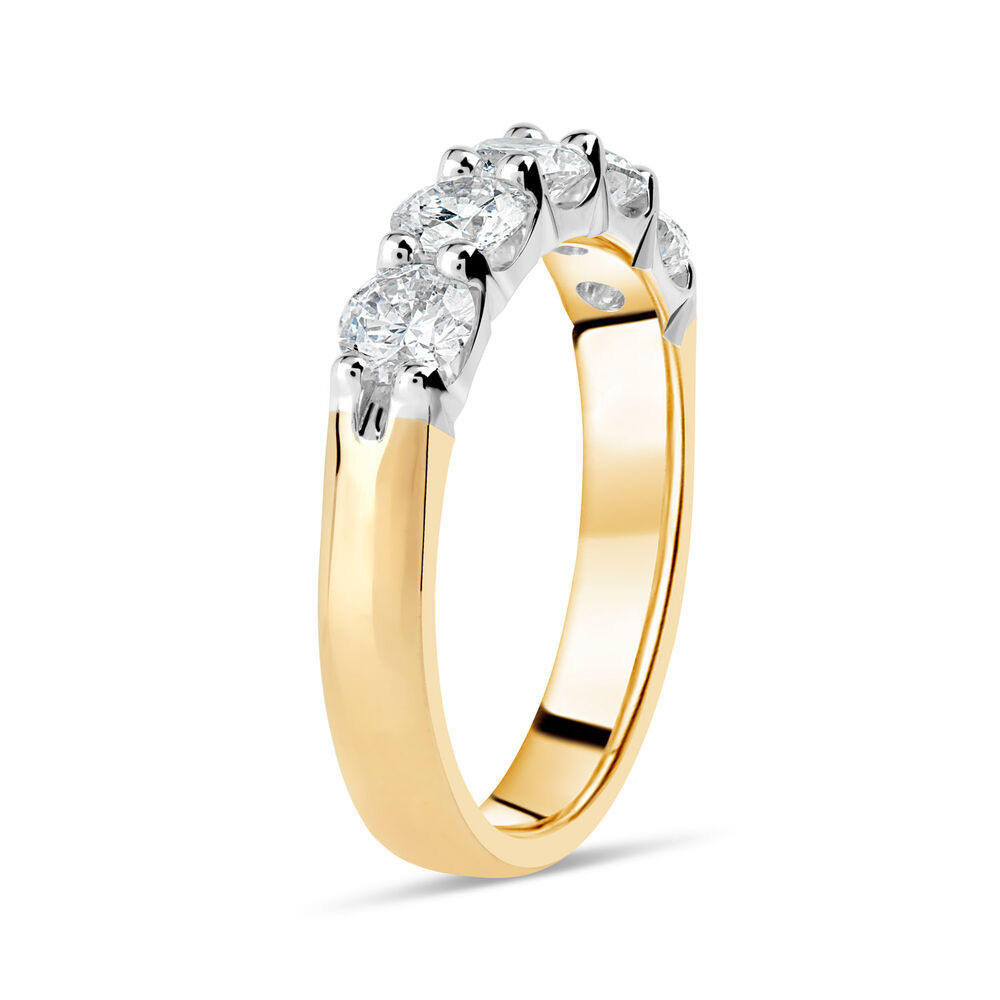 18ct Yellow Gold 1.00ct Diamond Eternity Ring image number 4