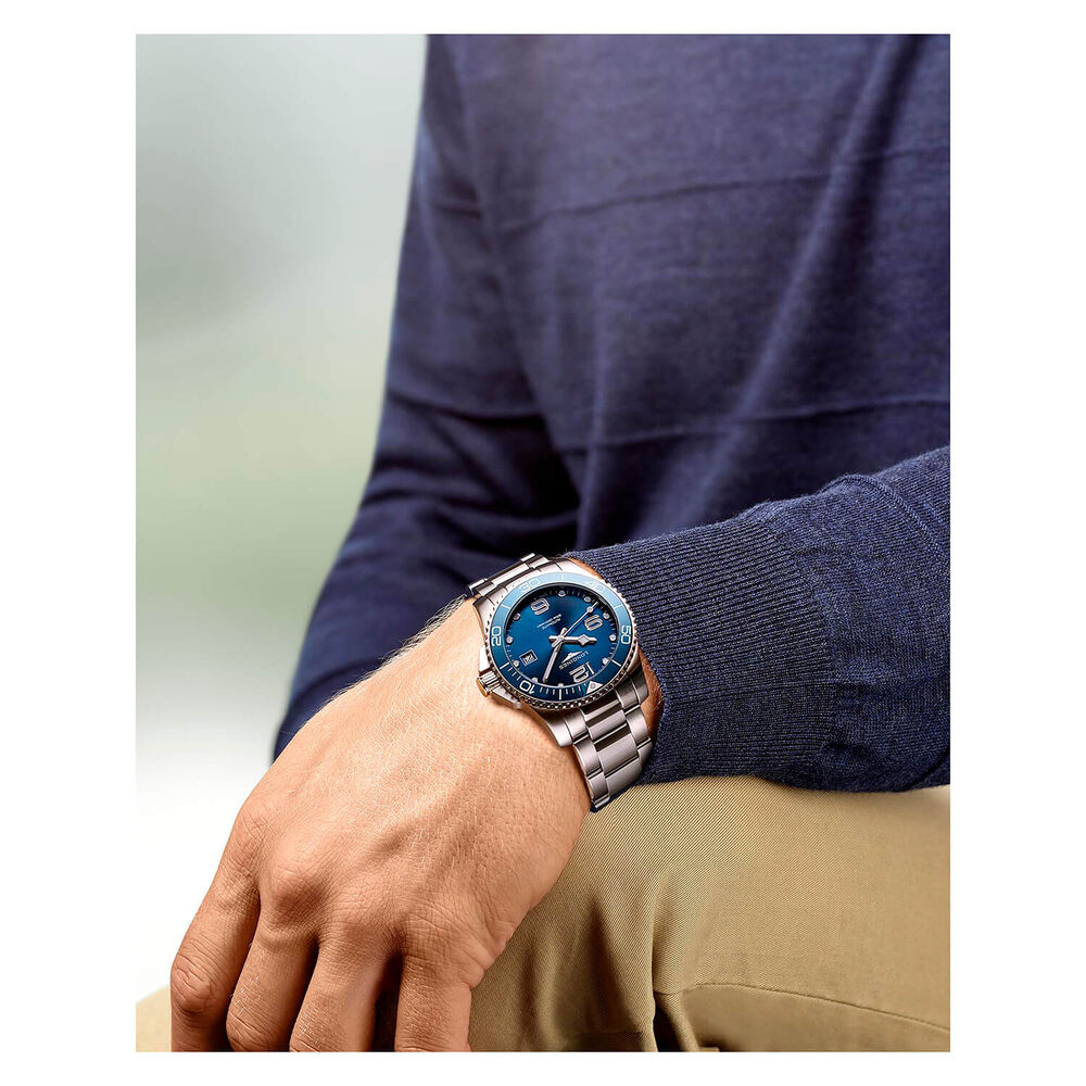 Longines HydroConquest 41mm Blue Dial & Bezel Steel Bracelet Watch image number 4