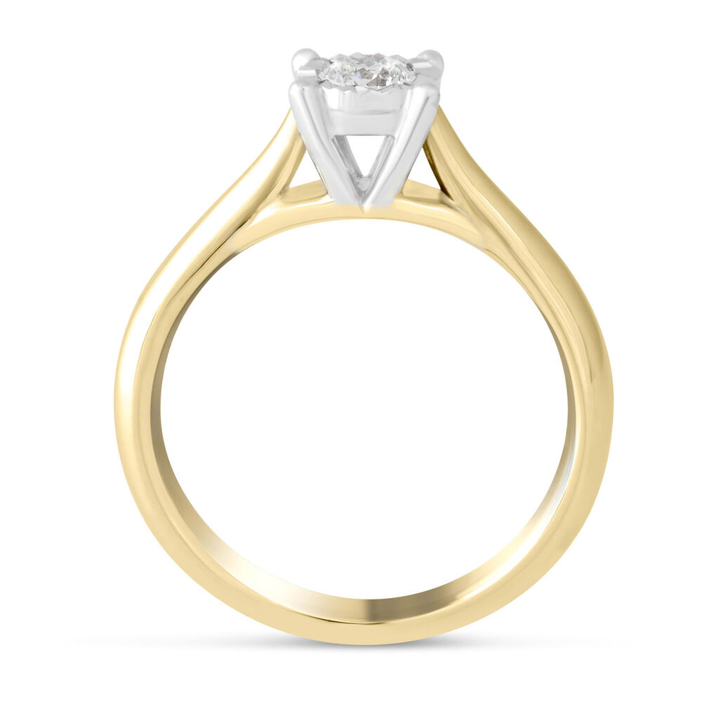 Ladies 9ct Gold Illusion Diamond Solitaire Engagement Ring image number 2