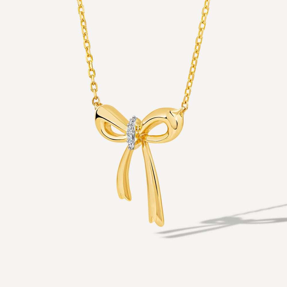 9ct Yellow Gold Diamond Bow Necklet image number 1