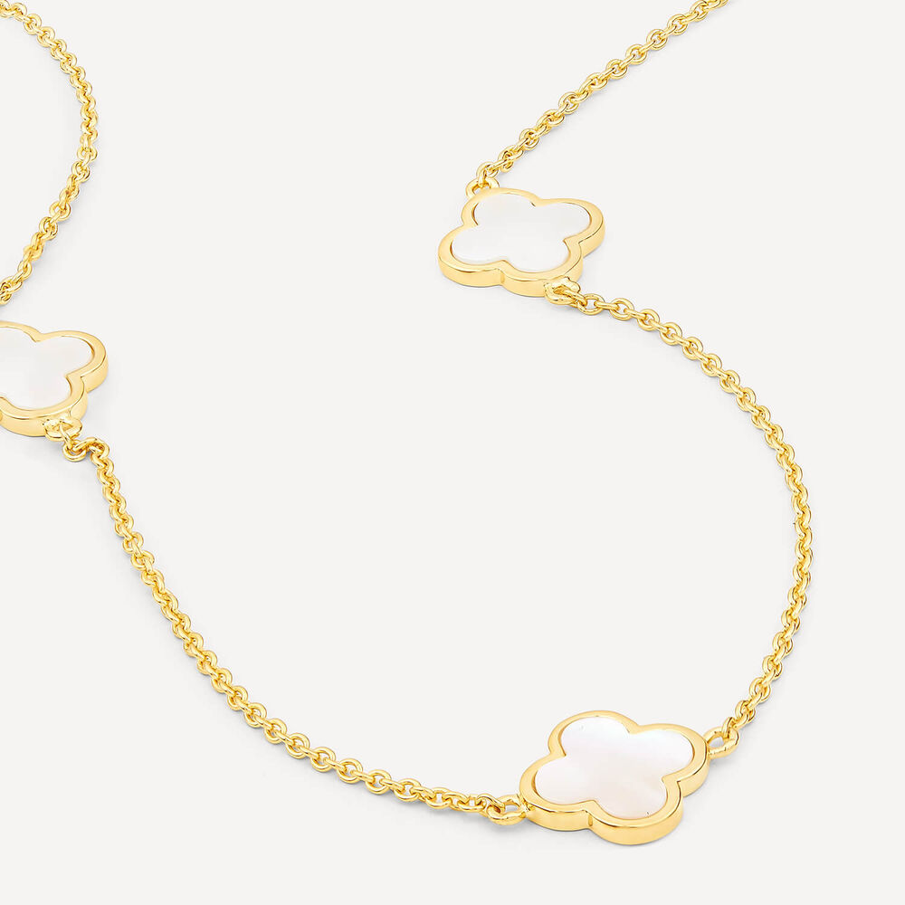 Yellow Gold Plated Sterling Silver Mother of Pearl 5 Clover Petal Necklet image number 2