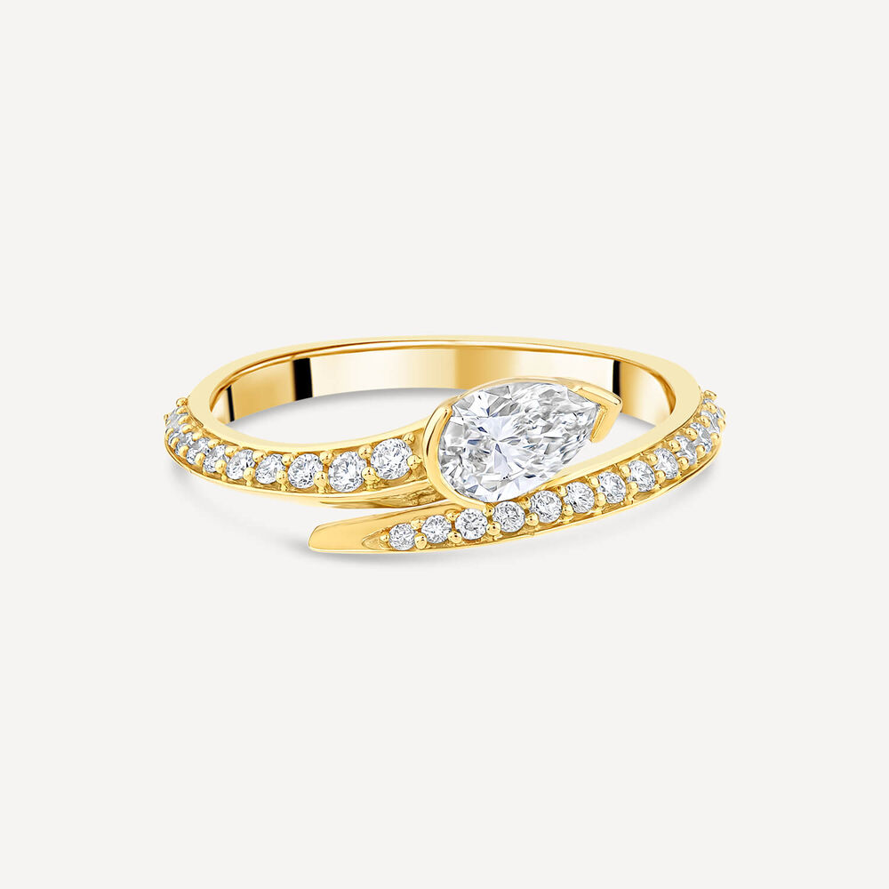 Born Kissed with Diamonds 9ct Yellow Gold Lab Grown 0.58ct Pear Diamond Twist Shaped Ring image number 2