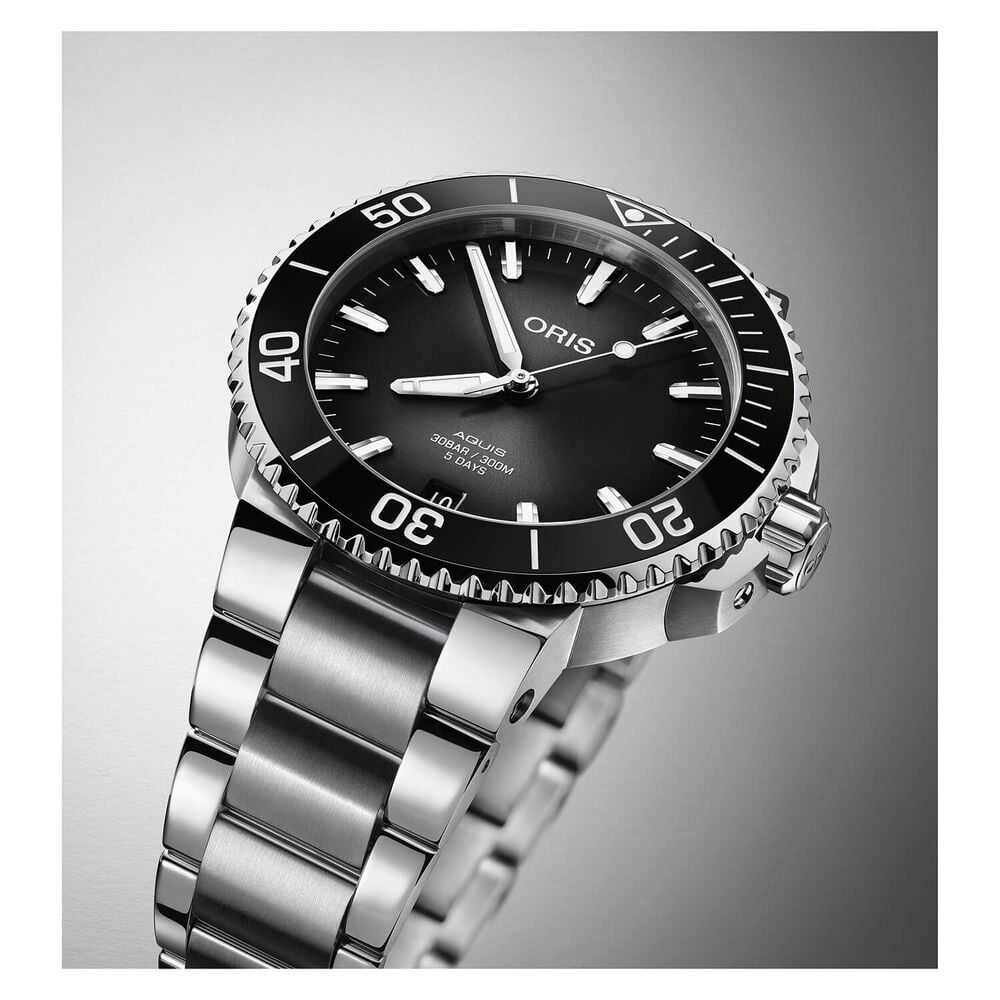 Oris Aquis Calibre 400 41.5mm Anthracite Black Bezel Steel Watch image number 3