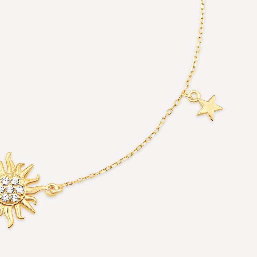 9ct Yellow Gold Cubic Zirconia Sun & Moon & Star Chain Bracelet image number 1